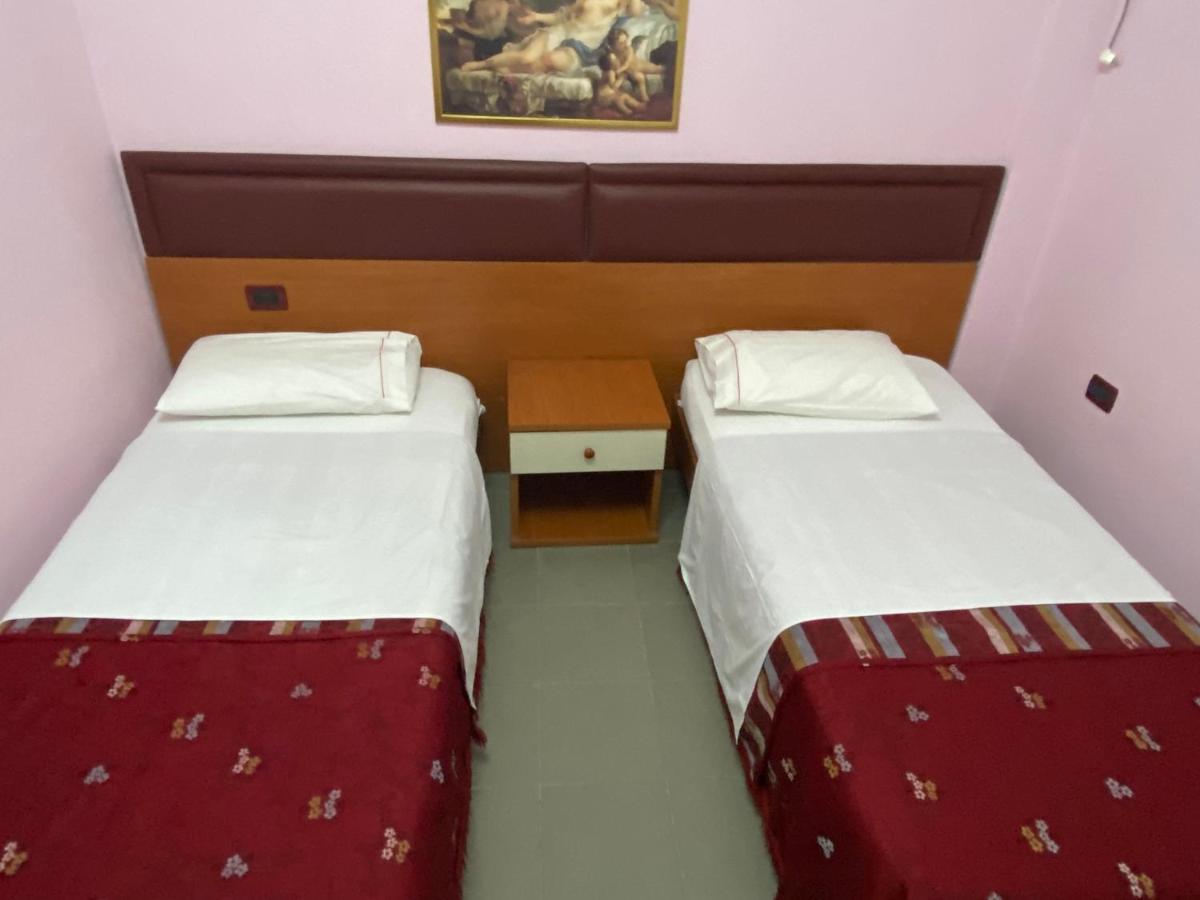 Hotel Edland วญอเรอ ภายนอก รูปภาพ