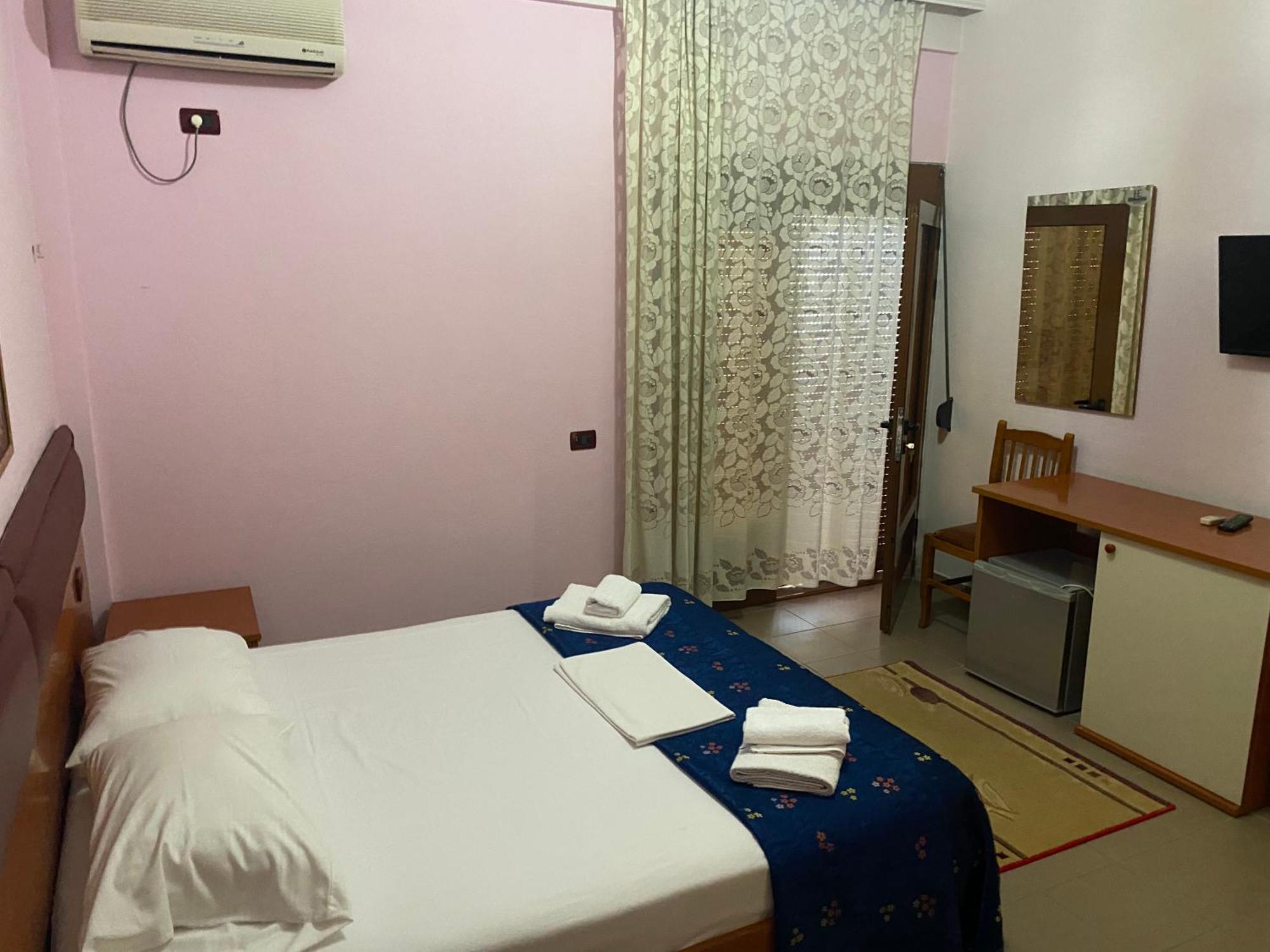 Hotel Edland วญอเรอ ภายนอก รูปภาพ