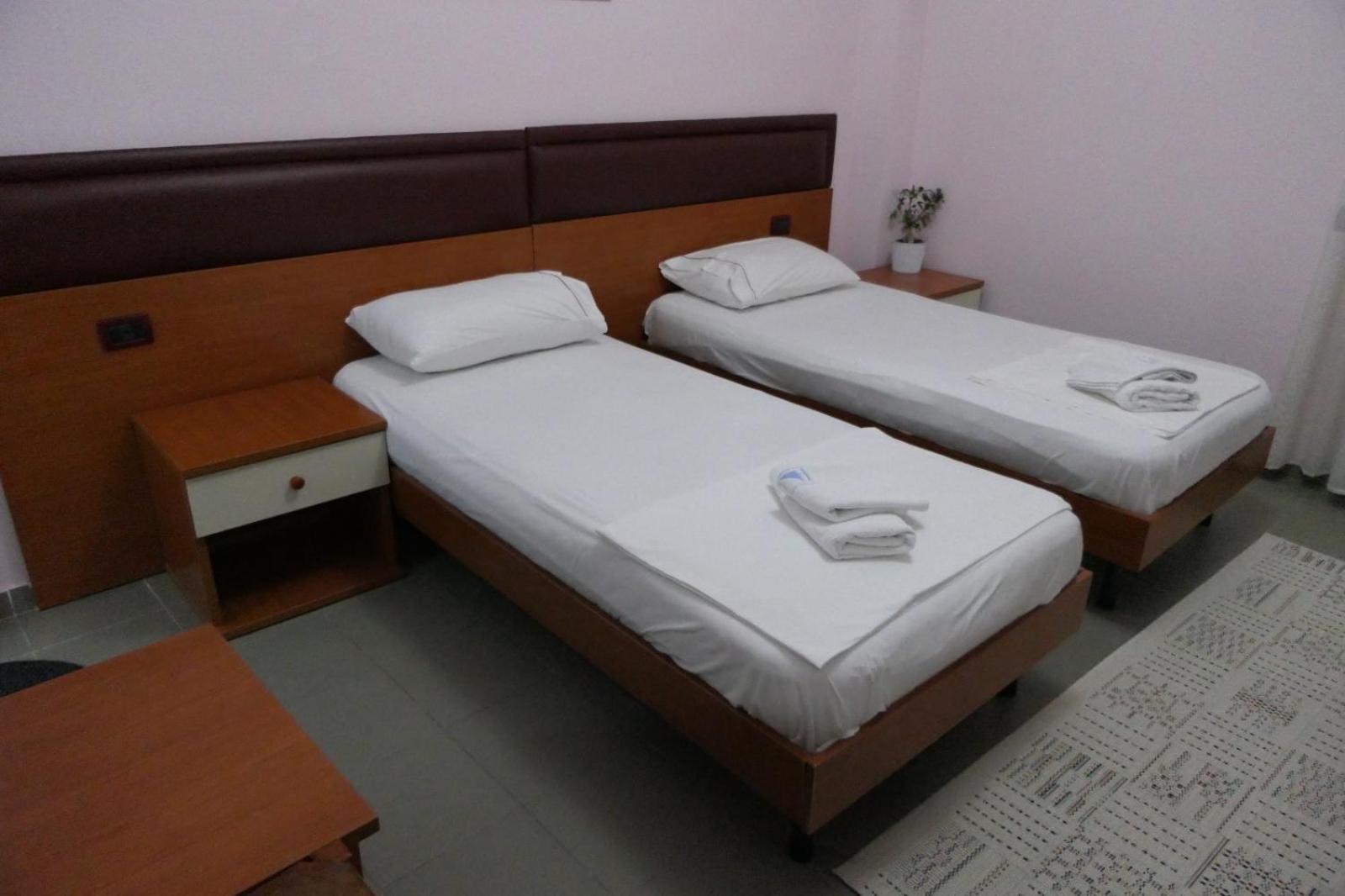 Hotel Edland วญอเรอ ภายนอก รูปภาพ