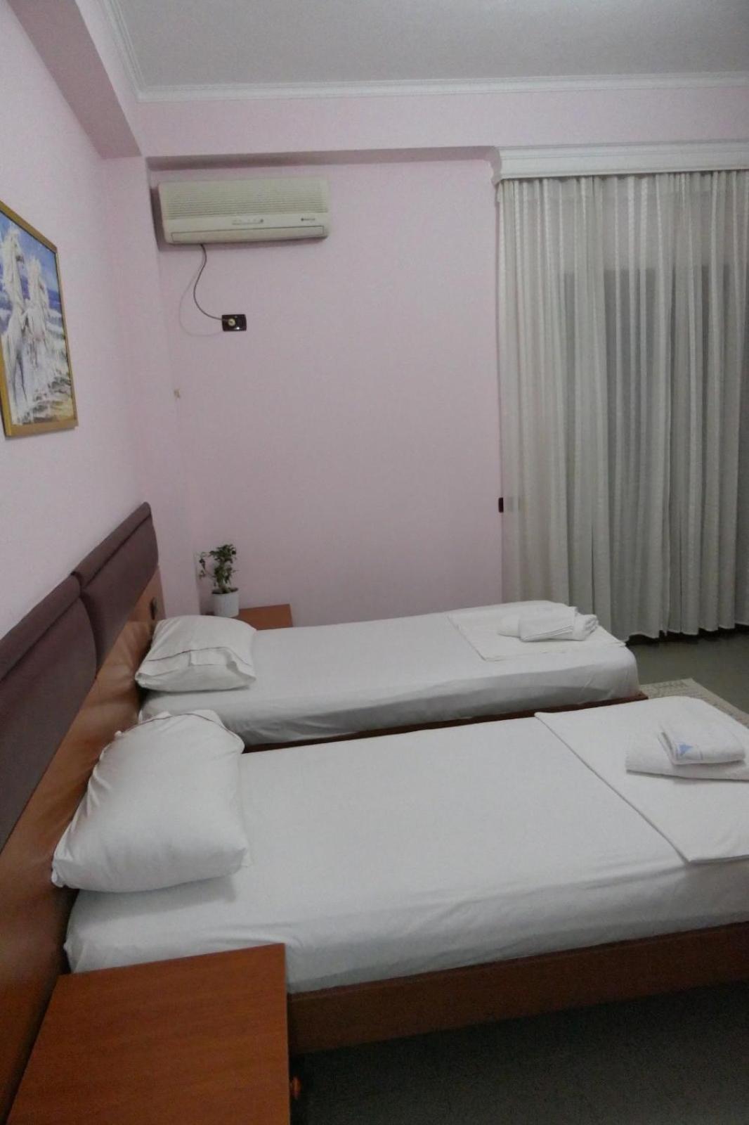 Hotel Edland วญอเรอ ภายนอก รูปภาพ